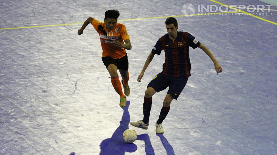FC Barcelona membantai tim asal Malaysia, Felda United, 14-2. Copyright: © Herry Ibrahim/indosport